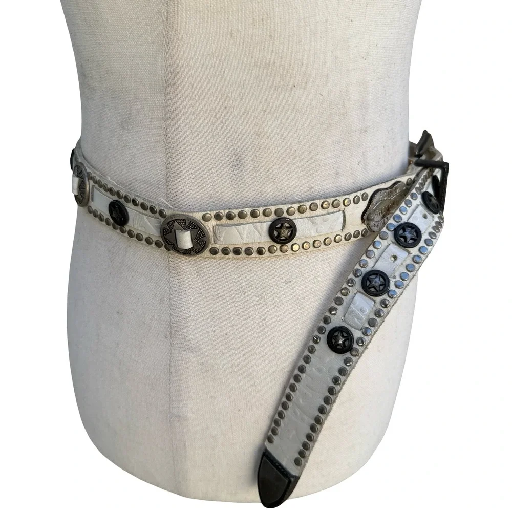 Lily Farouche Munich Vintage White Leather Studded Star Concho Belt West Germany